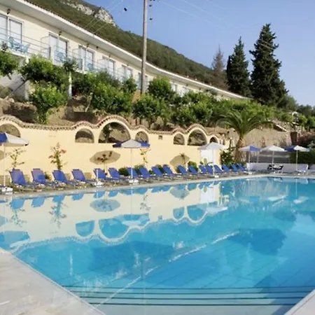 Louis Ionian Sun 4* コルフ島