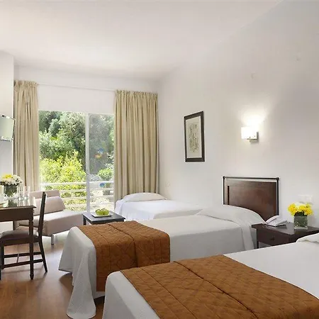 Louis Ionian Sun 4* コルフ島